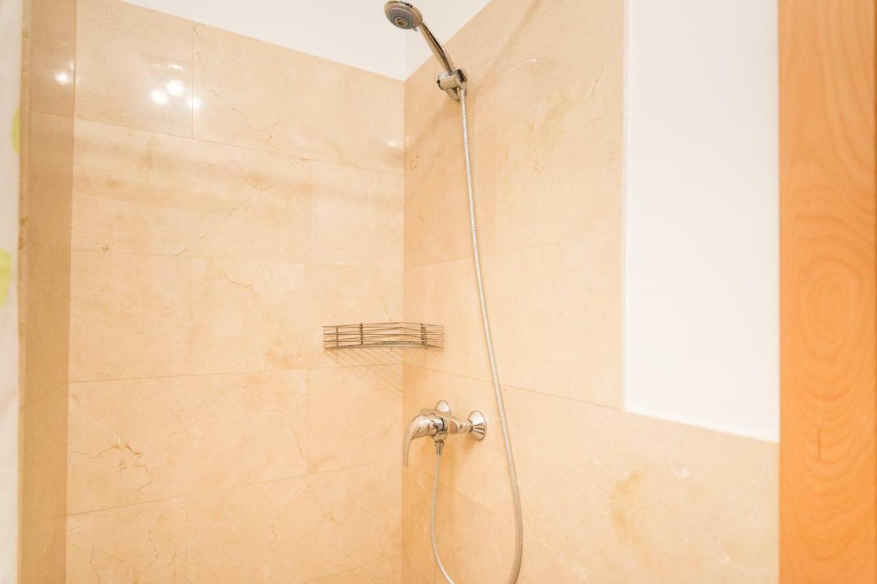 Apartmán A Dos Pasos De Todo Màlaga Exteriér fotografie